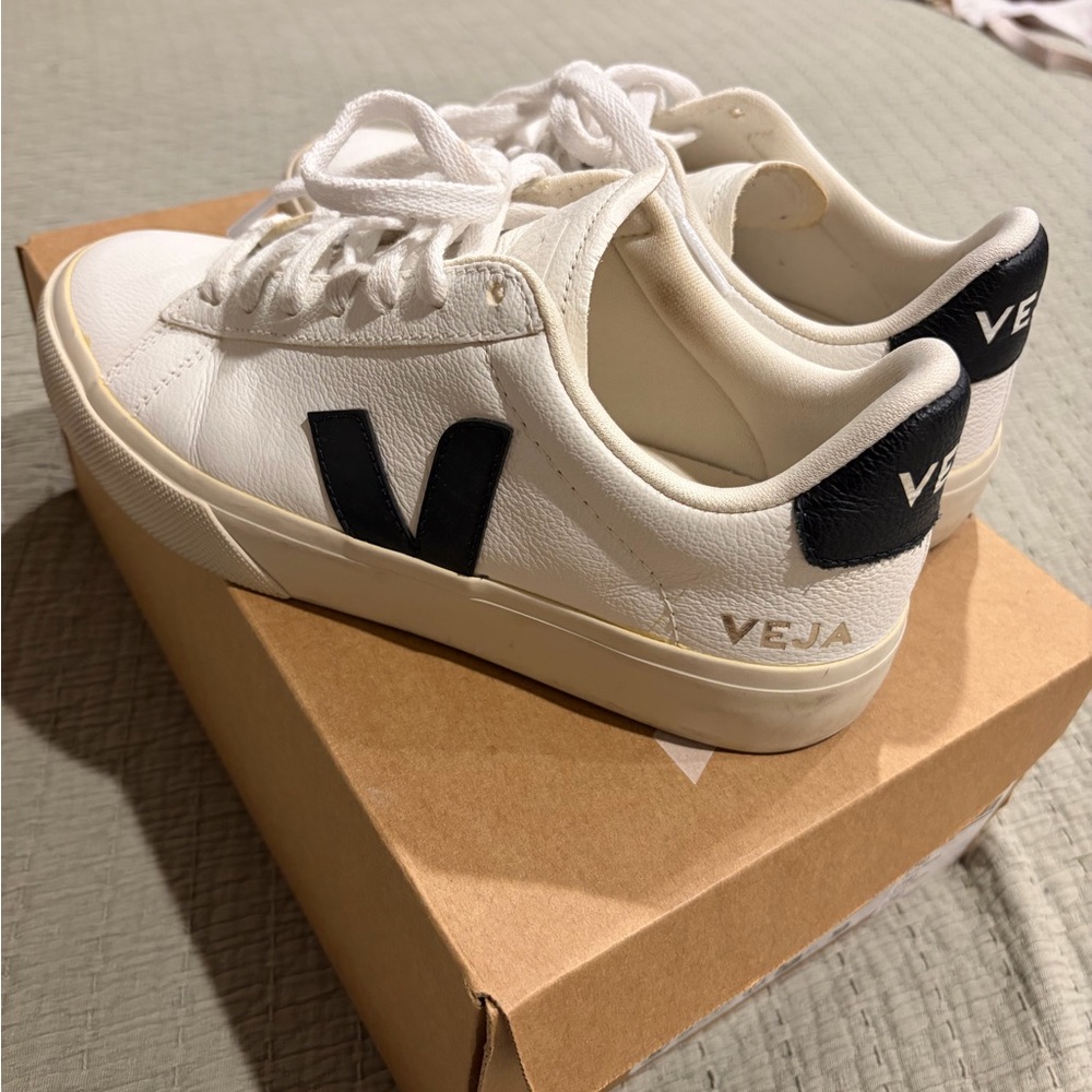 Veja Leather Sneakers in White with Black V Heel Tab - Picture 4 of 5